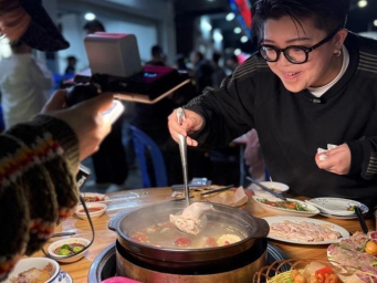 台湾短视频博主：美食架桥连两岸