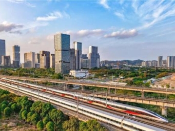 创历史新高！1至5月全国铁路发送旅客18.6亿人次