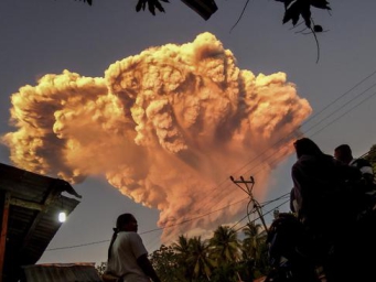 Indonesia's Mount Lewotobi Laki-laki volcano erupts